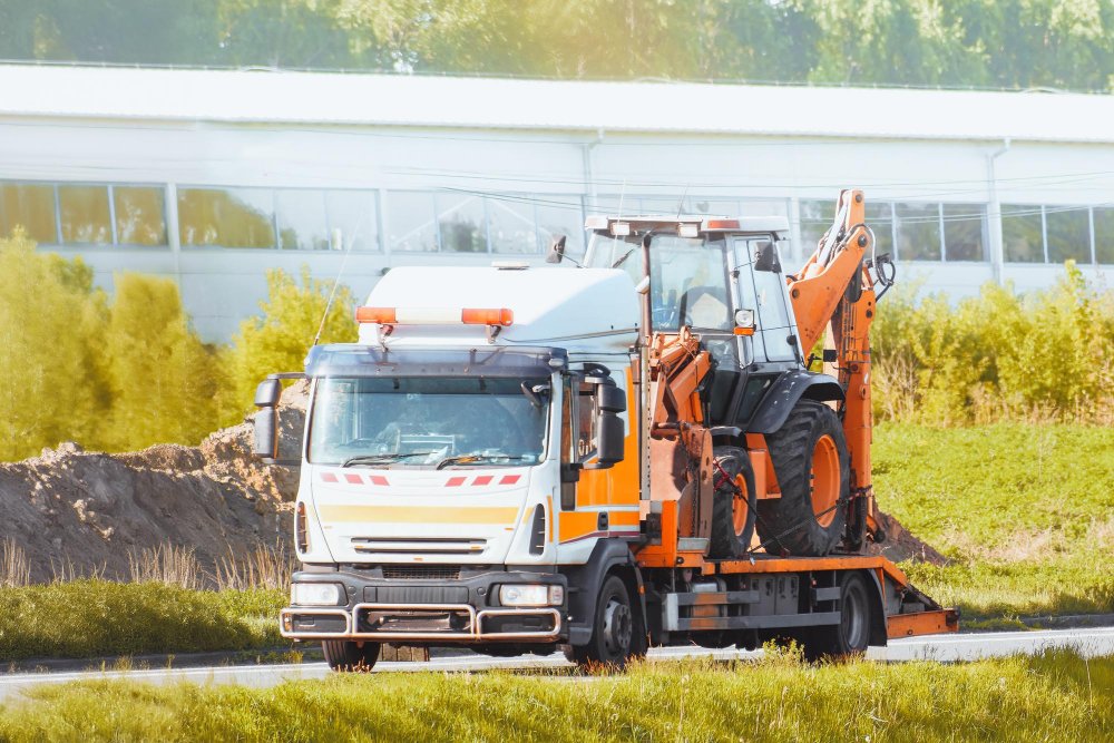 Bobcat Towing-img