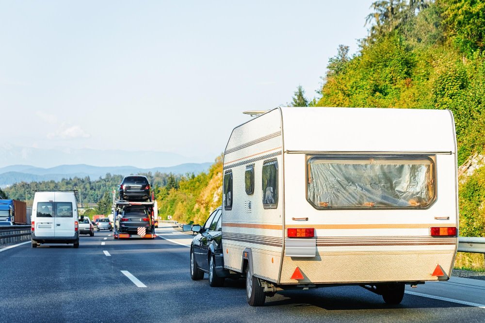 Caravan Towing-img